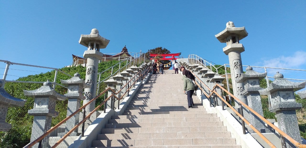 蕪島神社階段
