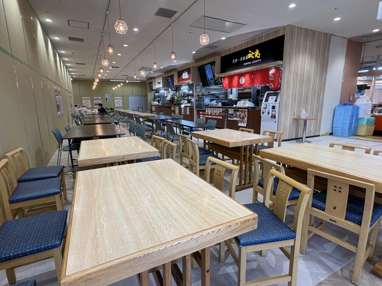 八食センターの味横丁がリニューアルオープン