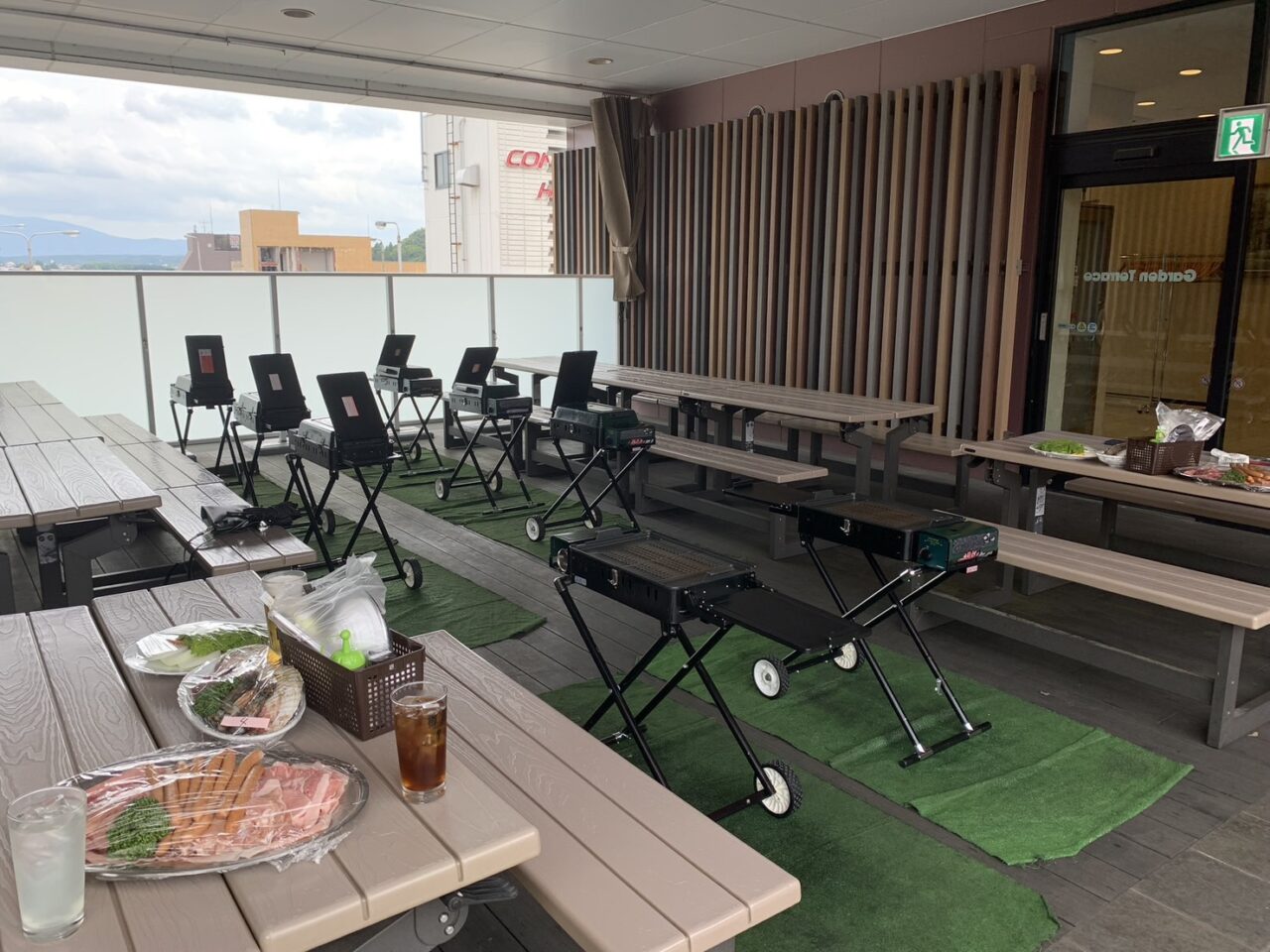 ガーデンテラス「THIRD PLACE」で手ぶらBBQを楽しめます